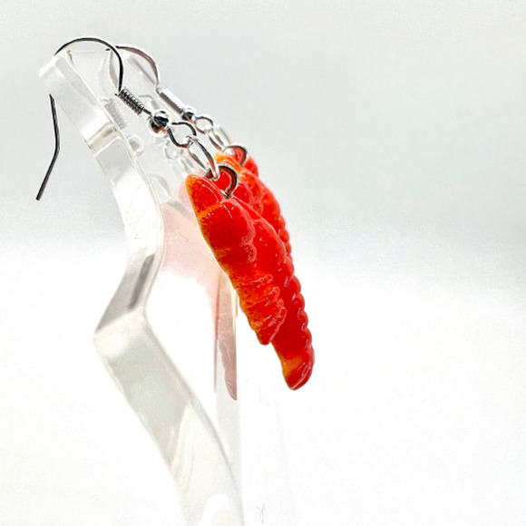 Red Lobster Earrings  - Animal Earrings - Cajun Earrings - Mardi Gras Earrings - Picture 3 of 8
